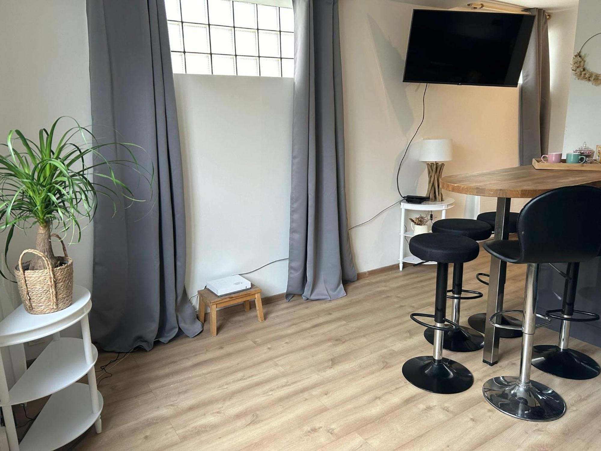 Cf Cosy Proche Gare, Centre Et Toutes Commodites Apartment Sainte-Savine