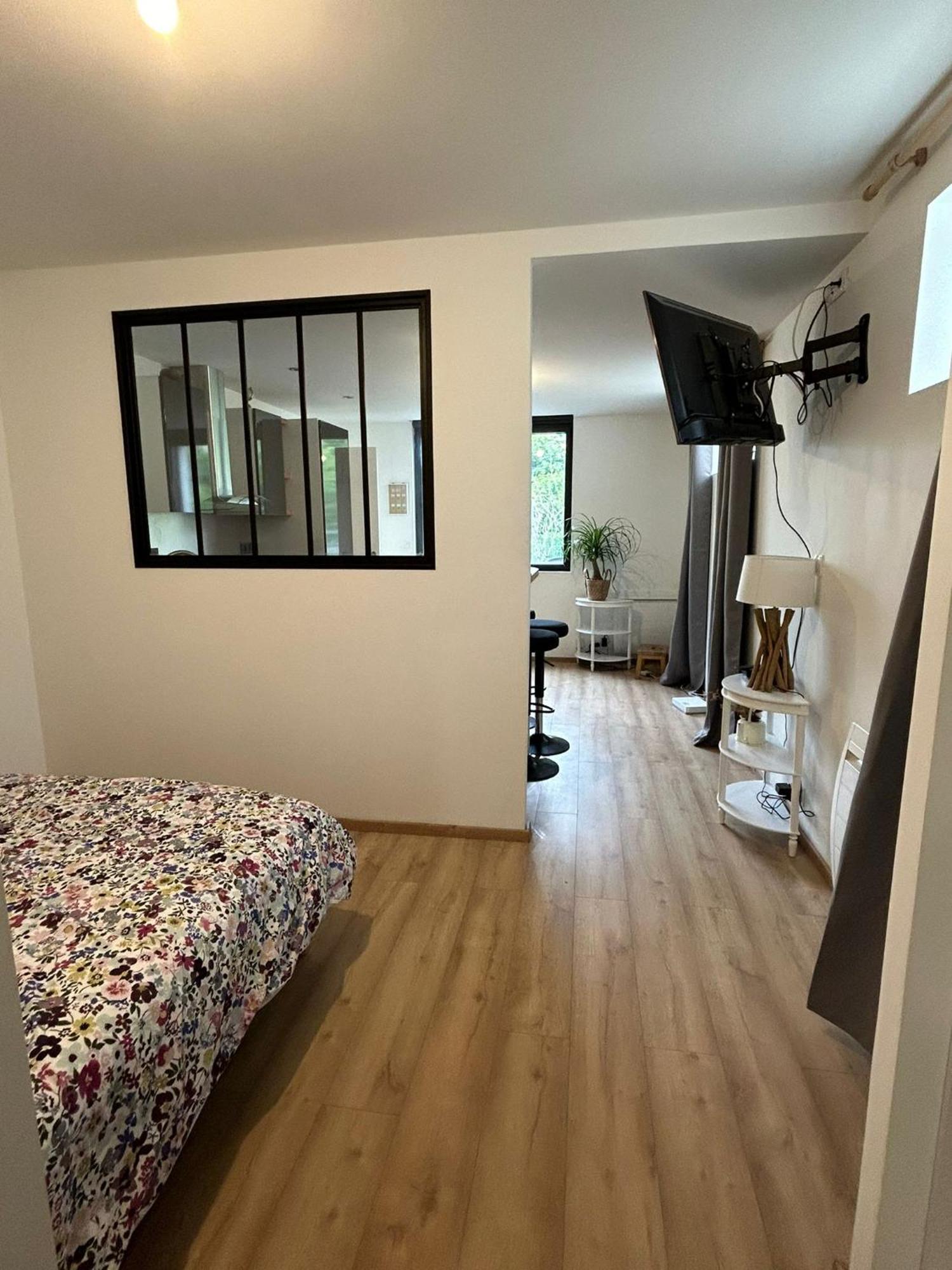 Cf Cosy Proche Gare, Centre Et Toutes Commodites Apartment Sainte-Savine